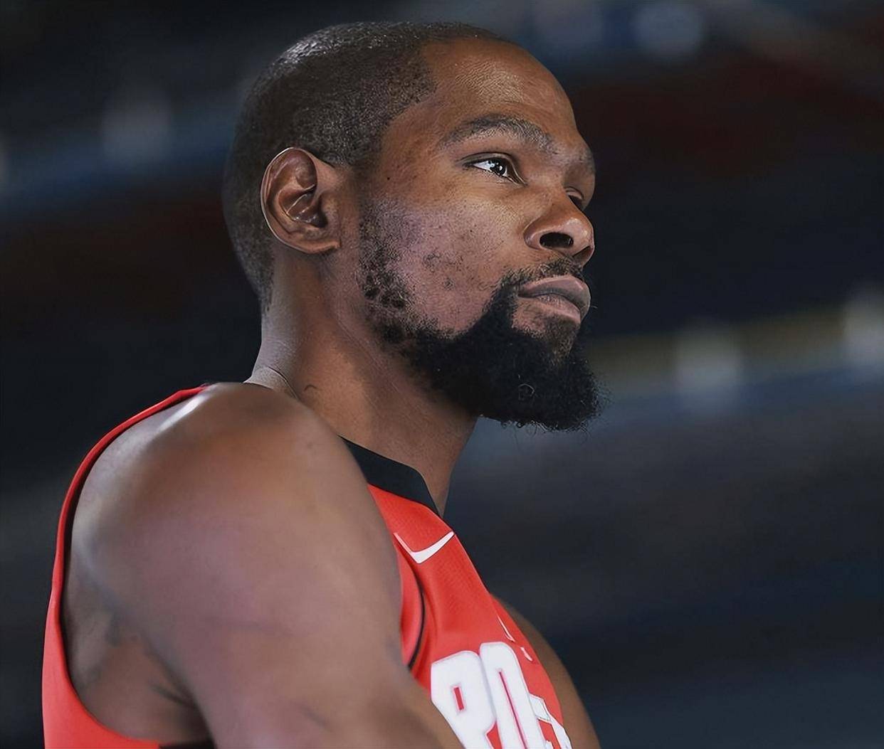 姆希塔良：比赛应该是平局，但主裁决定判罚一粒不存在的点球（姆希塔良：本场本应战平，主裁却判了一个不存在的点球）