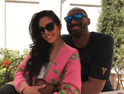 萨巴蒂尼谈孔蒂爆发：球队表现糟糕且脱节，但球员需要被关爱（萨巴蒂尼评孔蒂发飙：球队低迷且脱节，但球员仍需被关怀）