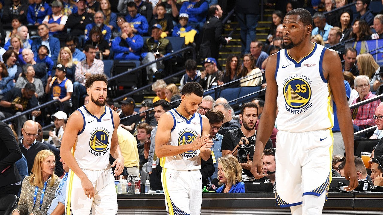 半场战报：奥地利U17 0-0日本U17，双方破门乏术（半场战况：奥地利U17与日本U17互交白卷，0-0僵持）